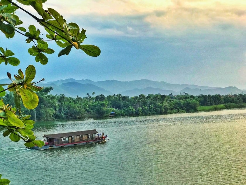 ITINERARIO 10D HA NOI – NINH BINH – HA LONG – HUE – HOI AN – HO CHI MINH – CU CHI – BEN TRE - immagine 6